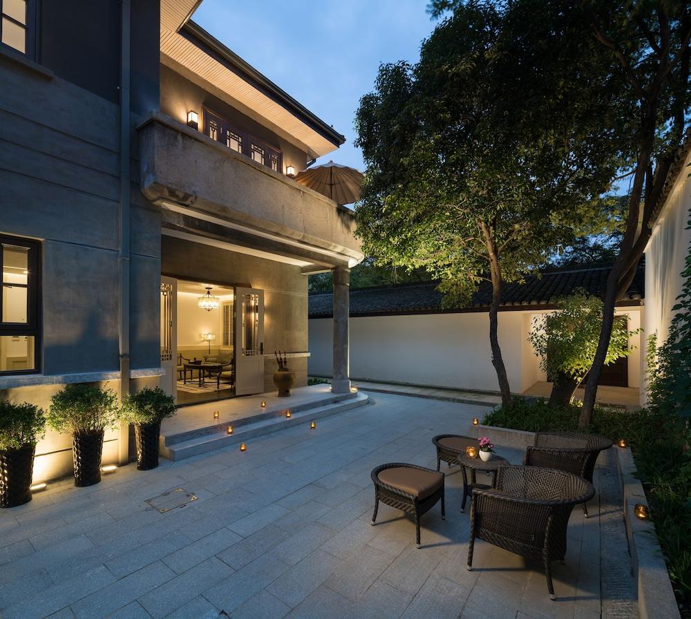 Relais & Chateaux Chaptel Hangzhou Hotel Exteriör bild