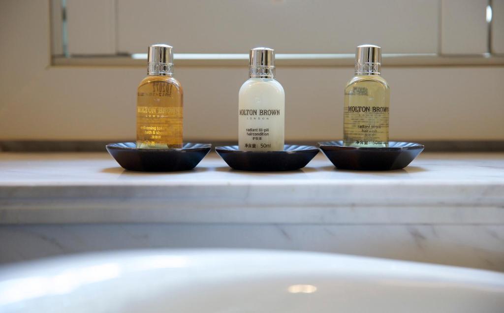 Relais & Chateaux Chaptel Hangzhou Hotel Rum bild