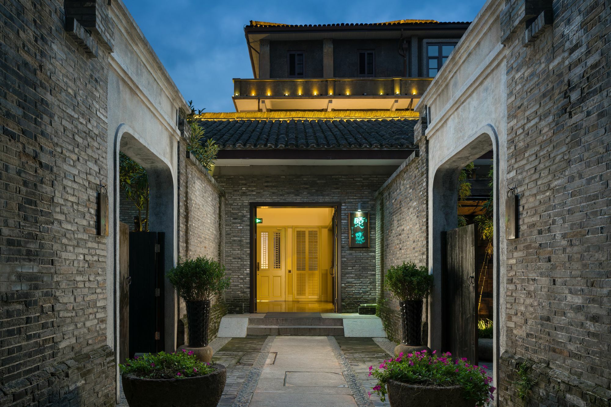 Relais & Chateaux Chaptel Hangzhou Hotel Exteriör bild
