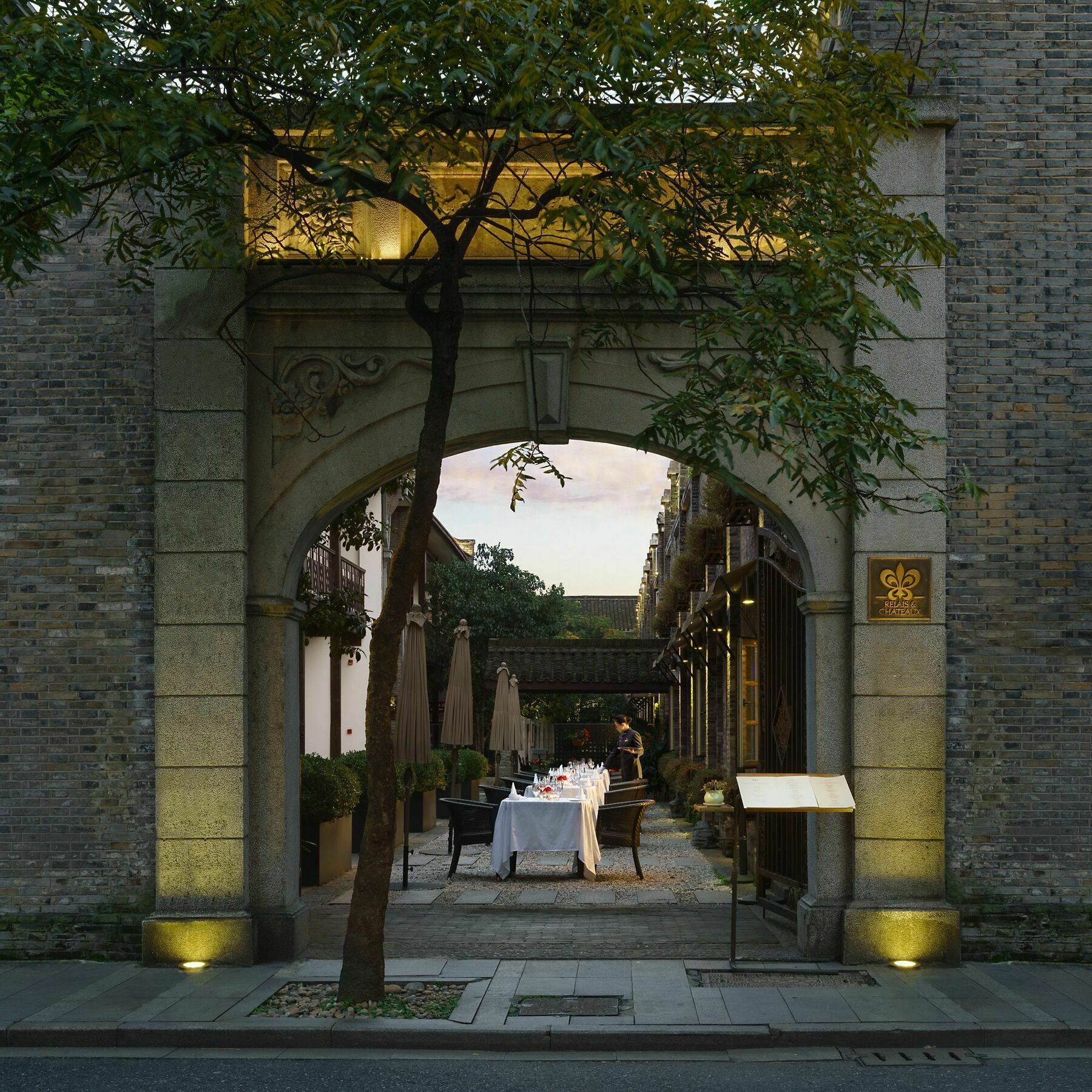 Relais & Chateaux Chaptel Hangzhou Hotel Exteriör bild